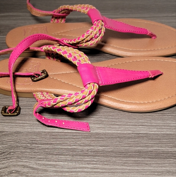Lucky Brand Dabney Pink Tan Thong Sandals size 8 Womens shoes T Strap - Picture 7 of 9